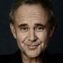 Charlie Carter als Acolyte