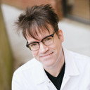 Shawn Decker als Self