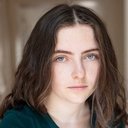 Zoé Richard als Estelle
