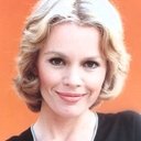 Tuesday Weld als Selena Cross