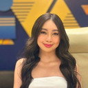 Dani Yoshida als Nessa