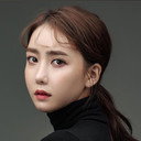 Ha Soo-min als Soon-i