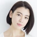Ayaka Miyoshi als Ayaka Tsuchida