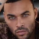 Don Benjamin als Cameron