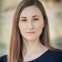 Lissy Pernthaler als Protokollführerin