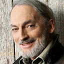 Jocelyn Bérubé als Père Morin