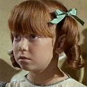 Michele Tobin als Veronica Beardsley