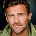 Dan Thiel als Mickey's Dad