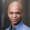 Rodney Gardiner als Preston