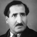 Yusif Yulduz als factory worker