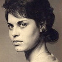 Renée Casemart als 