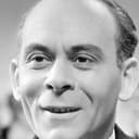 Michał Znicz als Flamberg - Revue Manager