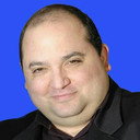 Rəşid Səməndər als Dragon (voice)