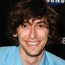 Max Landis als Handsome Coachman