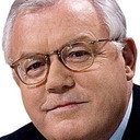 Hans Engell als Self - Forsvarsminister (1982-1987)