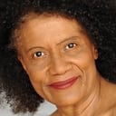 Lawa Fauquet als Mrs. Barbi