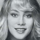 Emily Longstreth als Carol