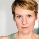 Ericka Kreutz als Lydia the Dog lady