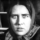 Ольга Ленская als Fenya, kulak's daughter