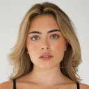 Bella Mraz als Katja