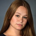 Madison Stallings als Aurora