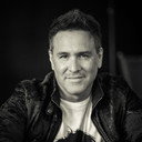 Stephen Lynch als 