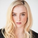 Britt Good als Emma Kensington