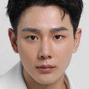 饶皓文 als Cheng Yu