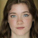 Abby Cox als Becca