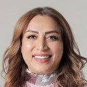 فاطمة الشريف als منى