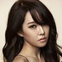 Ji Eun-seo als Secret Room Club Addict