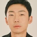 Lee Jin-seong als Ho-young