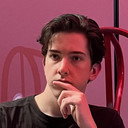 Micah Morrow als Chandler