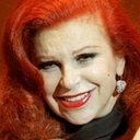 Milva als Countess