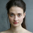 Philine Schmölzer als Melanie Steiner