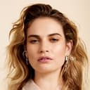 Lily James als Young Donna Sheridan