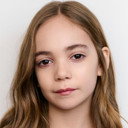 Lucy Turnbull als Charlotte