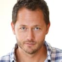 Matthew Humphreys als Frederic