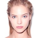Sasha Luss als Princess Lïhio-Minaa / Creature 'Candy Dress'