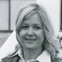 Pamela McInnes als Member of Repertory Company (Blonde)
