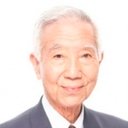 石森達幸 als Chief Cabinet Secretary