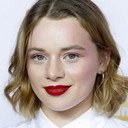 Luna Wedler als Grete