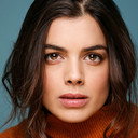 Anaïs Parello als Stella Matret