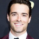 Corey Cott als Det. Jake Griffin