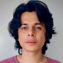 Rohit Chauhan als Chriss Cross