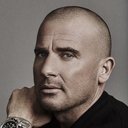 Dominic Purcell als Lewis 'Lew' Brookbank