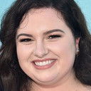 Maddie Baillio als Millie Michalchuk