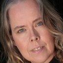 Maria Olsen als Book Store Ghost