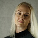 Angelica Prodromou als Annie Silver
