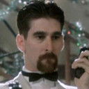 Michael Miller als Dr. Thompson